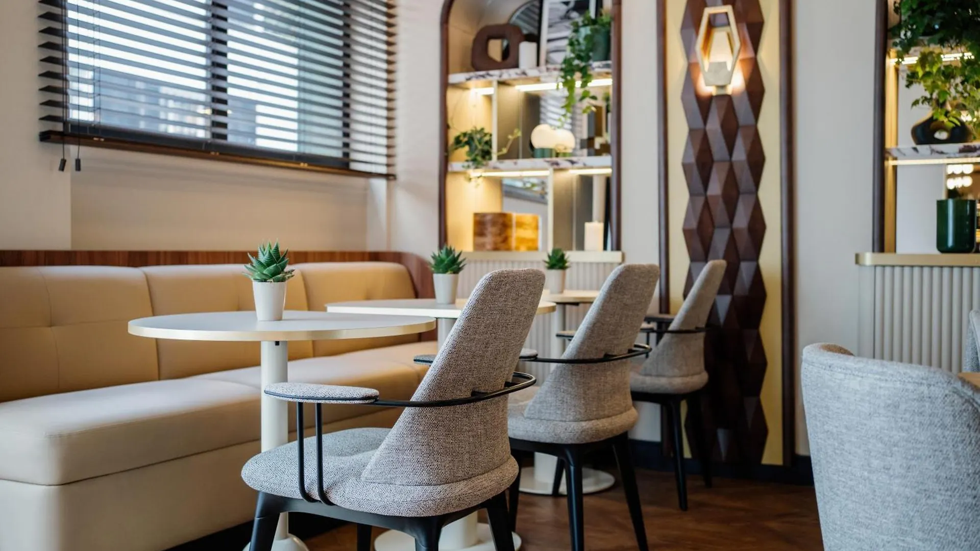 Riesner Hotel